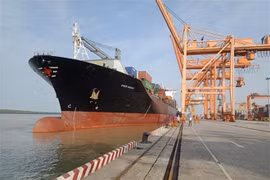 Vinalines ứng dụng nhiều công nghệ trong quản trị, điều hành để nâng cao hiệu quả sản xuất kinh doanh. (Ảnh: TTXVN)
