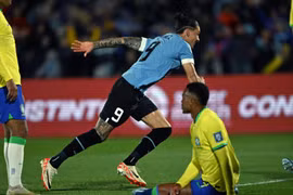 Vòng loại World Cup 2026: Brazil thua sốc, Messi lại tỏa sáng rực rỡ