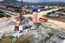 Quảng Bình: Giải quyết ô nhiễm do trạm trộn bêtông ximăng ở Quảng Sơn
