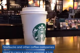 [Video] Càphê Starbucks bị buộc phải dán nhãn cảnh báo ung thư 