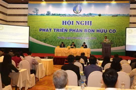 Quang cảnh hội nghị "Phát triển phân bón hữu cơ". (Ảnh: Vũ Sinh/TTXVN)
