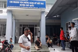 Hơn 1.000 phôi sổ đỏ ở Phú Quốc bỗng nhiên 'mất tích' bí ẩn