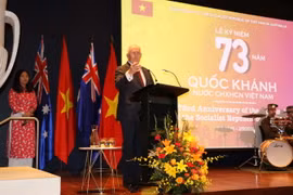 Toàn quyền Australia Peter Cosgrove phát biểu tại buổi lễ. (Ảnh: Khánh Linh/Vietnam+)