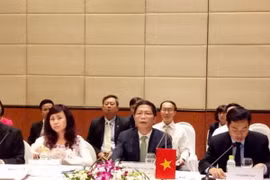 Bộ trưởng Bộ Công Thương Trần Tuấn Anh chủ trì Kỳ họp lần thứ 7 Ủy ban hợp tác kinh tế, khoa học, kỹ thuật Việt Nam-Indonesia. (Ảnh:Uyên Hương/TTXVN)