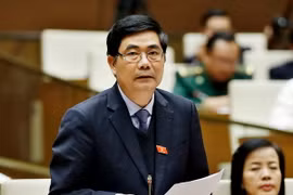 Bộ trưởng Bộ Nông nghiệp và Phát triển Nông thôn Cao Đức Phát phát biểu tại Quốc hội. (Ảnh: An Đăng/TTXVN)