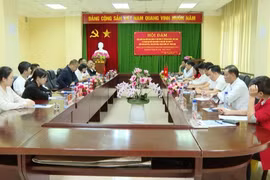 Quang cảnh buổi Hội đàm. (Nguồn: Đài Phát thanh và Truyền hình Hà Giang)
