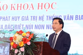 Ông Tống Quang Thìn, Phó Chủ tịch Thường trực UBND tỉnh Ninh Bình, phát biểu tại Hội thảo. (Ảnh: Đức Phương/TTXVN)