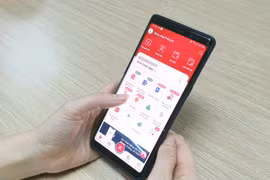 Ngân hàng Nhà nước yêu cầu tổ chức cung ứng dịch vụ thanh toán về việc tăng cường các biện pháp đảm bảo an ninh, an toàn hoạt động thanh toán. (Ảnh: Vietnam+)