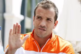 Tin World Cup 29/5: Van der Vaart chia tay, Beckenbauer dọa Brazil