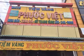 Truy tìm đối tượng chui từ nóc nhà xuống, "cuỗm" 100 cây vàng