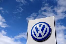Dự án pin xe điện của Volkswagen gặp "chướng ngại vật"