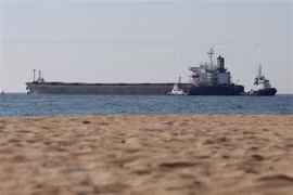 Ukraine: Thêm một tàu rời cảng thành phố Odesa ra Biển Đen