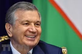 Tổng thống Uzbekistan Shavkat Mirziyoyev trong cuộc họp báo tại Bishkek ngày 5/9/2017. (Ảnh: AFP/TTXVN) 