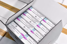Vắcxin ngừa COVID-19 của hãng AstraZeneca/Oxford. (Ảnh: AFP/TTXVN) 