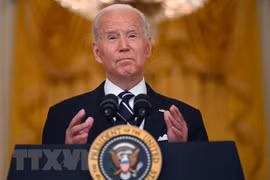 Tổng thống Mỹ Joe Biden phát biểu tại Nhà Trắng. (Ảnh: AFP/TTXVN)