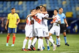 Peru gây bất ngờ khi nhập cuộc đầy tự tin trước Colombia dù bị đánh giá thấp hơn.(Nguồn:GettyImages)