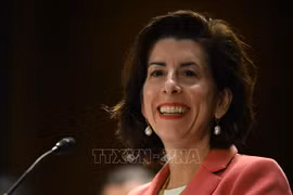 Bộ trưởng Thương mại Mỹ Gina Raimondo . (Ảnh: AFP/TTXVN)