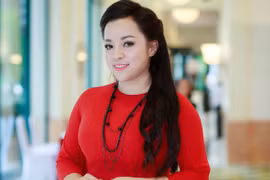 Nghệ sỹ ưu tú Tố Nga trong buổi ra mắt sản phẩm 'Giếng quê' tại Hà Nội. (Ảnh: Ái Vân) 