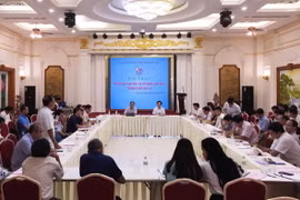 Hội nhà Báo Việt Nam phối hợp cùng Hội nhà báo tỉnh Hưng Yên tổ chức Hội thảo Rèn luyện đạo đức và kỹ năng làm báo trong thời đại 4.0. (Ảnh: Đinh Tuấn/TTXVN)