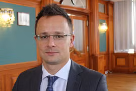  Bộ trưởng Ngoại giao và Thương mại Hungary Peter Szijjarto. (Nguồn: DW)