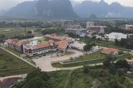 Khu nghỉ dưỡng ở Vangvieng, Lào. (Ảnh: Phạm Kiên/TTXVN)