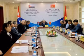 Đoàn đại biểu Việt Nam dự Kỳ họp lần thứ 40 Ủy ban liên Chính phủ Việt Nam-Cuba. (Nguồn: Báo Nhân dân)