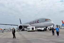 Máy bay Boeing B787 của Hãng Qatar Airways. (Ảnh: AFP/TTXVN)
