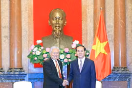 Chủ tịch nước Trần Đại Quang tiếp Bộ trưởng Bộ Thương mại Cộng hòa Indonesia Enggartiasto Lukita nhân chuyến thăm và làm việc tại Việt Nam. (Ảnh: Nhan Sáng/TTXVN)