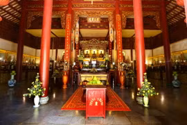 Chính điện chùa Thánh Duyên. (Ảnh: Hồ Cầu/TTXVN) 