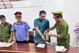 Nguyên chủ tịch xã Cửa Cạn, thành phố Phú Quốc Du Việt Thanh bị công an bắt vì nhận hối lộ. (Ảnh: Công an cung cấp)