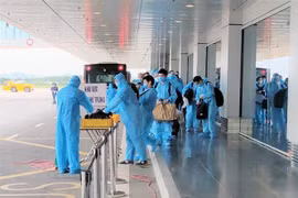 Cảng hàng không quốc tế Vân Đồn đón chuyến bay chở 150 chuyên gia từ Nhật Bản. (Ảnh: TTXVN phát)