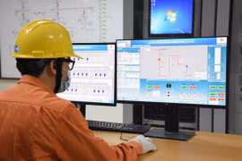 100% các trạm biến áp 110kV của Tổng công ty Điện lực Hà Nội đã thực hiện thao tác xa. (Ảnh: PV/Vietnam+)
