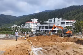 Đà Nẵng: Sớm khắc phục tuyến đường sạt lở lên bán đảo Sơn Trà