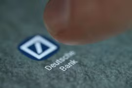 Nhà điều tra Đức khám xét trụ sở ngân hàng Deutsche Bank 
