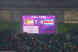 Cận cảnh Tây Ban Nha tạo 'mưa bàn thắng' 7-0 vào lưới Costa Rica