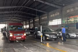 Các trung tâm đăng kiểm tăng giờ làm để giải quyết nhu cầu thực tế