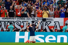 Olivier Giroud trở thành chân sút vĩ đại nhất đội tuyển Pháp