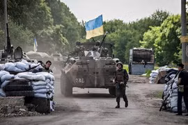 Sáu binh sỹ Ukraine tử trận trong vụ phục kích ở miền Đông 