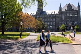 Khuôn viên trường đại học Georgetown ở Washington, DC, Mỹ. (Ảnh: AFP/TTXVN)
