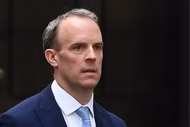 Ngoại trưởng Anh Dominic Raab. (Ảnh: AFP/TTXVN)
