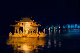 Vở thực cảnh Tinh hoa Bắc Bộ từng là một "điểm sáng" của du lịch văn hoá Việt Nam. (Ảnh: CTV/Vietnam+)