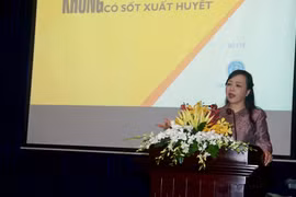 Bộ trưởng Bộ Y tế Nguyễn Thị Kim Tiến chủ trì Hội nghị. Ảnh: Đinh Hằng – TTXVN