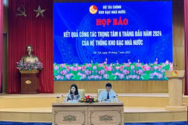 Họp báo công bố Kết quả Kết quả Thực hiện nhiệm vụ trọng tâm của Hệ thống Kho bạc Nhà nước trong 6 tháng đầu năm 2024, ngày 18/7. (Ảnh: Vietnam+)