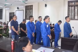 Các bị cáo tại phiên tòa. (Ảnh: Thu Hoài/TTXVN)