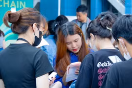 Ngày hội tuyển dụng, việc làm năm 2024 ở Thành phố Hồ Chí Minh. (Ảnh: Thanh Vũ/TTXVN)