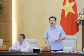 Chủ tịch Quốc hội Vương Đình Huệ phát biểu khai mạc Phiên họp thứ 26 của Ủy ban Thường vụ Quốc hội. (Ảnh: Doãn Tấn/TTXVN) 