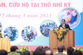 Thủ tướng Phạm Minh Chính phát biểu tuyên dương các lực lượng tham gia cứu nạn, cứu hộ làm nhiệm vụ tại Thổ Nhĩ Kỳ. (Ảnh: Dương Giang/TTXVN) 