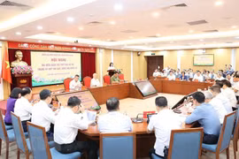 Toàn cảnh buổi tiếp xúc cử tri tại quận Đống Đa của Tổng Bí thư Nguyễn Phú Trọng. (Ảnh: Trí Dũng/TTXVN)