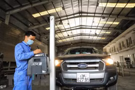 Hiện nay, Cục Đăng kiểm Việt Nam có 13 tổ chức tham mưu, giúp việc Cục trưởng và 37 đơn vị trực thuộc. (Ảnh: Tuấn Anh/TTXVN) 