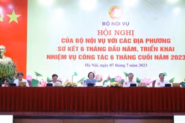 Bộ trưởng Bộ Nội vụ Phạm Thị Thanh Trà chủ trì hội nghị. (Ảnh: Văn Điệp/TTXVN)